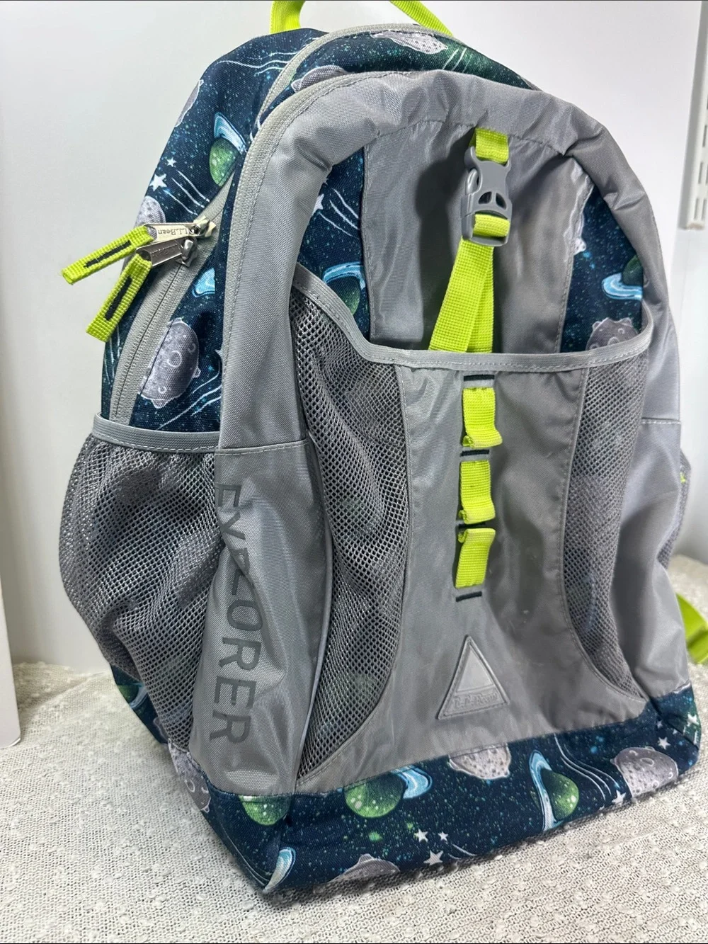 L.L.Bean Kids Bean’s Explorer Book Pack Print III 25L Night Space